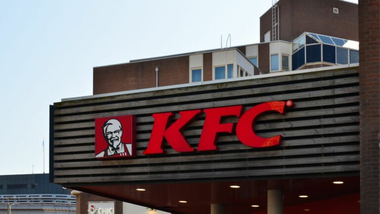 KFC Business Strategy: Navigating Global Markets for Continued Growth