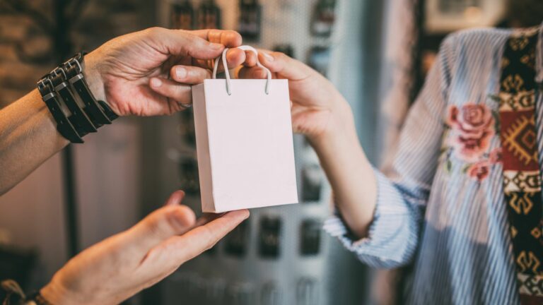 How to Open a Gift Shop: Your Step-by-Step Business Guide